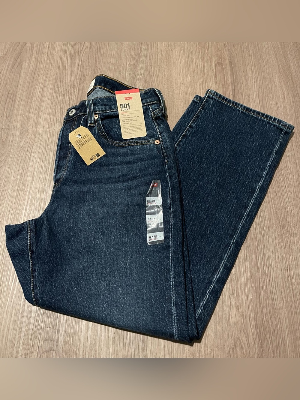 NWT Women’s Levi’s 501 Curve Jeans Size 30x28